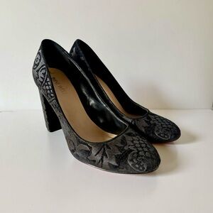 Nine West Black Patterned Pumps! 🖤